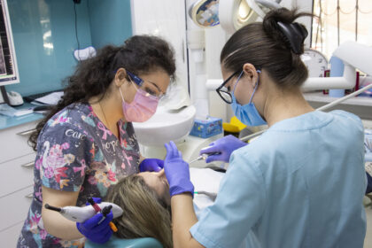Cris Smile Studio implant dentar sector 4 sector 5 Bucuresti 27
